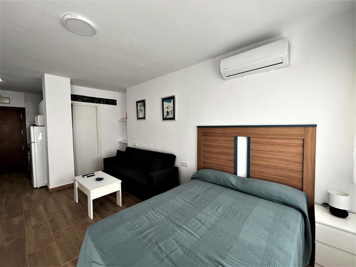 Ver7 - Estudio, Wifi, Fire Stick Amazon, Terraza, Vistas Al Mar, Piscina Torremolinos Luaran gambar
